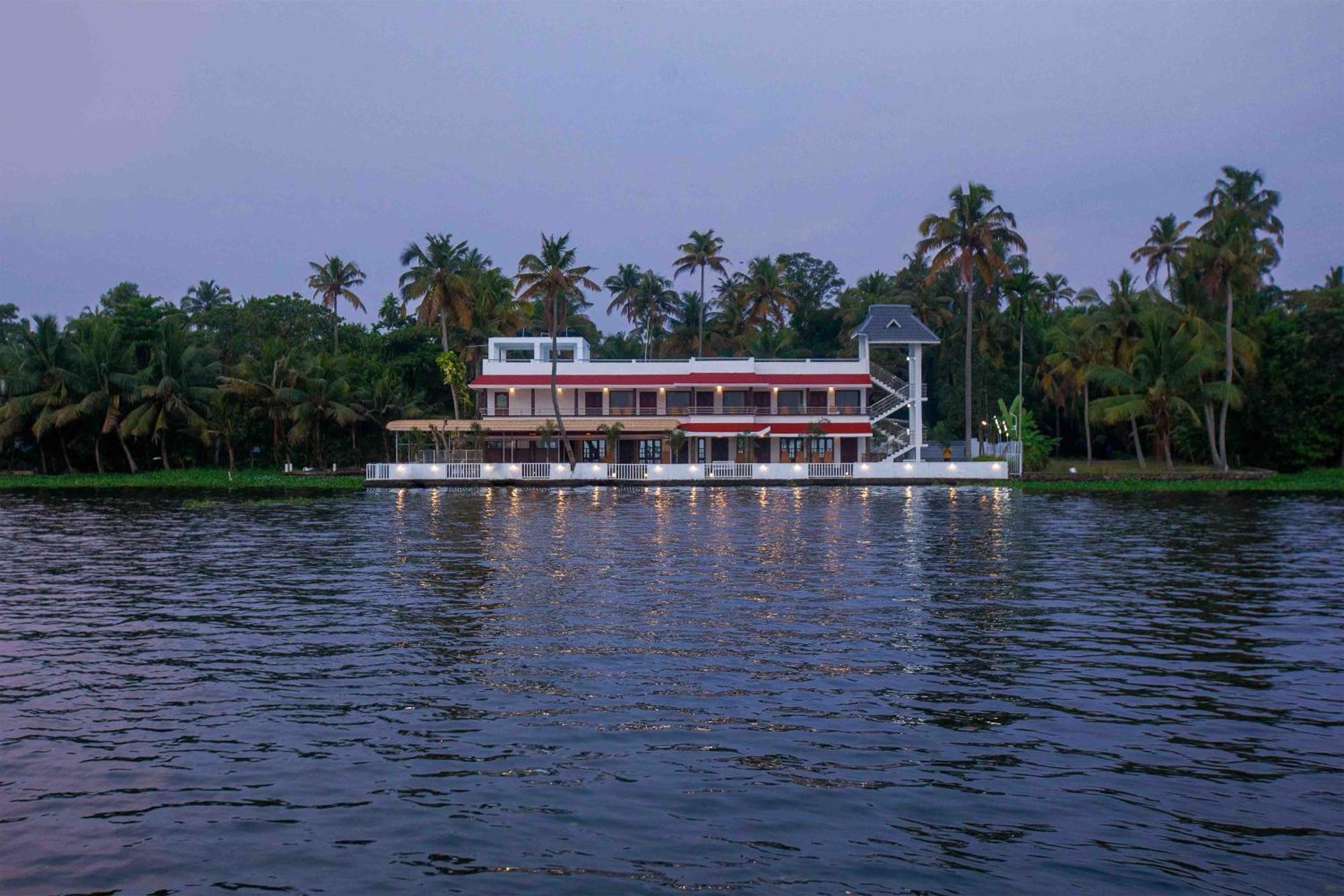 Vembanad Village Backwater Resort Alappuzha Zewnętrze zdjęcie
